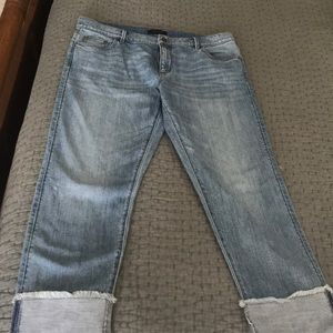 Women’s crop pants